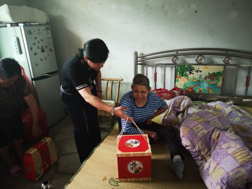 渌口区局:渌口区自然资源局积极开展端午节走访慰问主题活动1